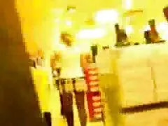 بوتانا في الملابس عايز فيلم سكس عراقي الداخلية وردي