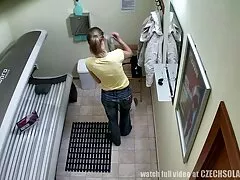 الرجل مارس افلام سكس فنانات عراقيات الجنس الصديقات وجعلها creampie